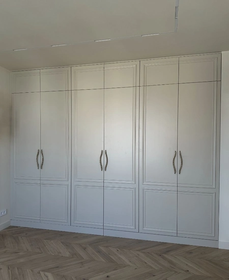 Шкаф в спальню 